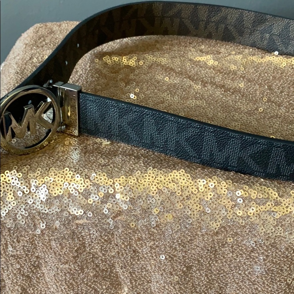 Reversible Michael Kors belt!